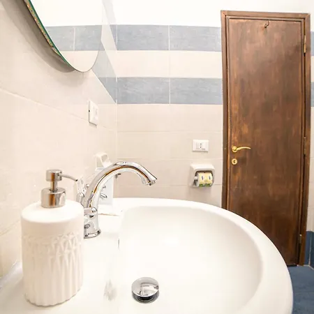 Fontana Di Trevi Sweet * Roma