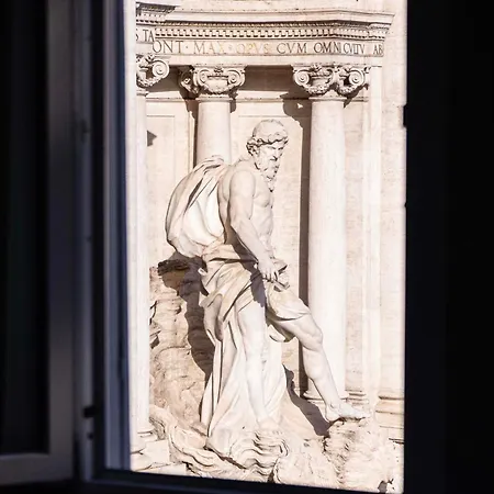 Fontana Di Trevi Sweet *