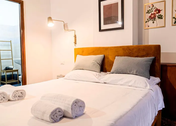 Fontana Di Trevi Sweet *